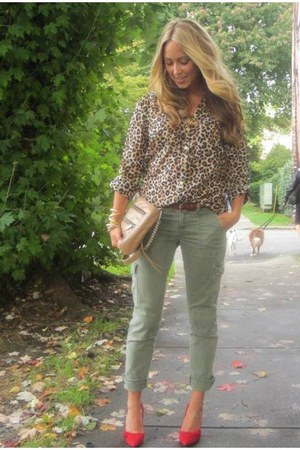 pants cargo leopard eagle dark brown american light spots army outfit wear olive chictopia tops verde uptown via shoes militar