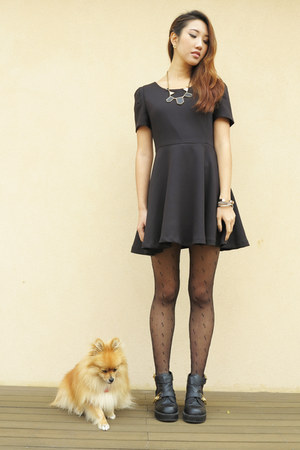 Shoe Show Boots, Stylenanda Dresses, Sisters Stockings | Dog > Dress by Kine | Chictopia