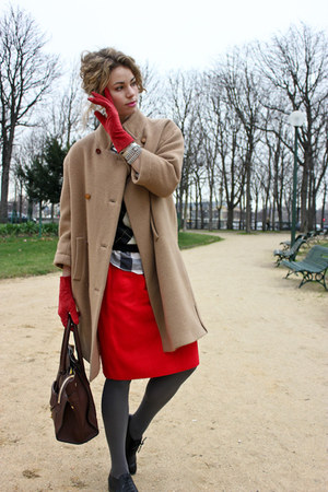 balenciaga camel coat