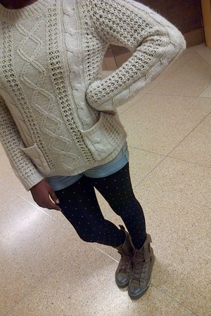 atmosphere sweater