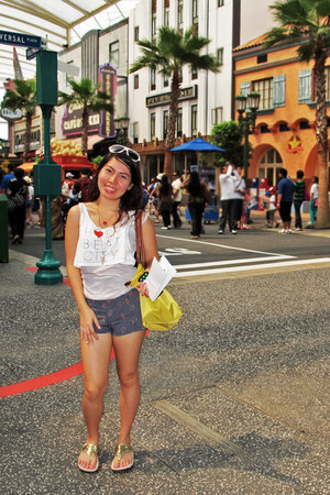 mustard longchamp bag