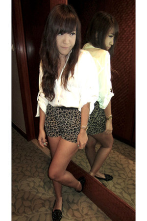 topshop leopard print shorts