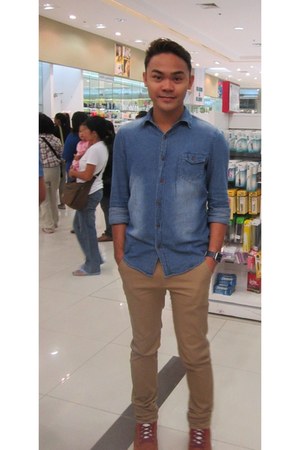 shoes that go with beige pants