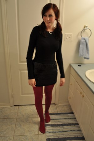 maroon tights walmart