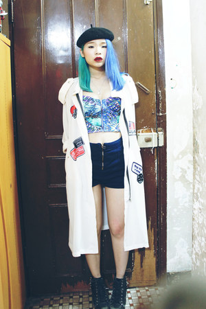 shorts with long jacket