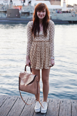 converse beige outfit converse beige outfit